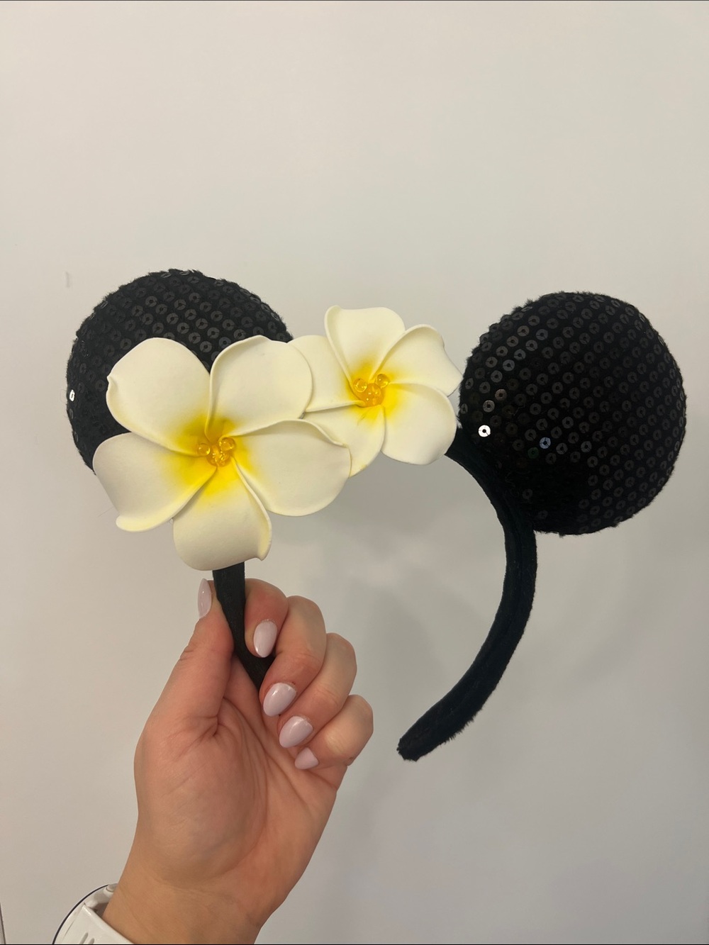 Disney Black Sequin Minnie Mouse Ears Headband w/ White Yellow Plumeria Flowers
